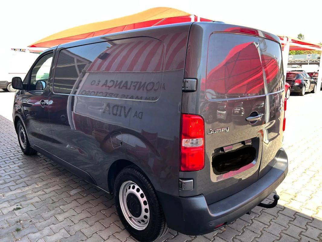 citroen-jumpy-2018-diesel-1600cc