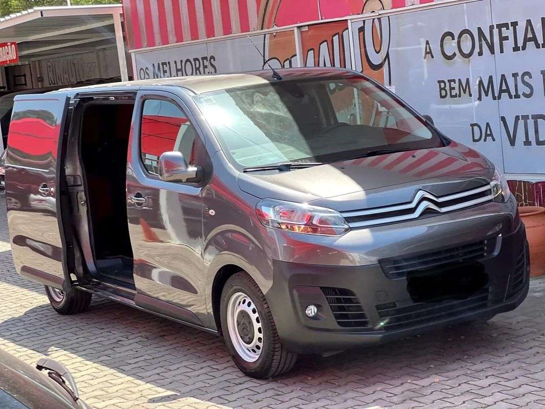 citroen-jumpy-2018-diesel-1600cc