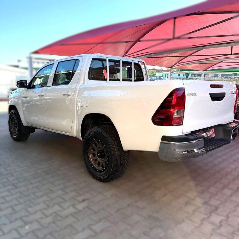toyota-hilux-2021-diesel-2393cc
