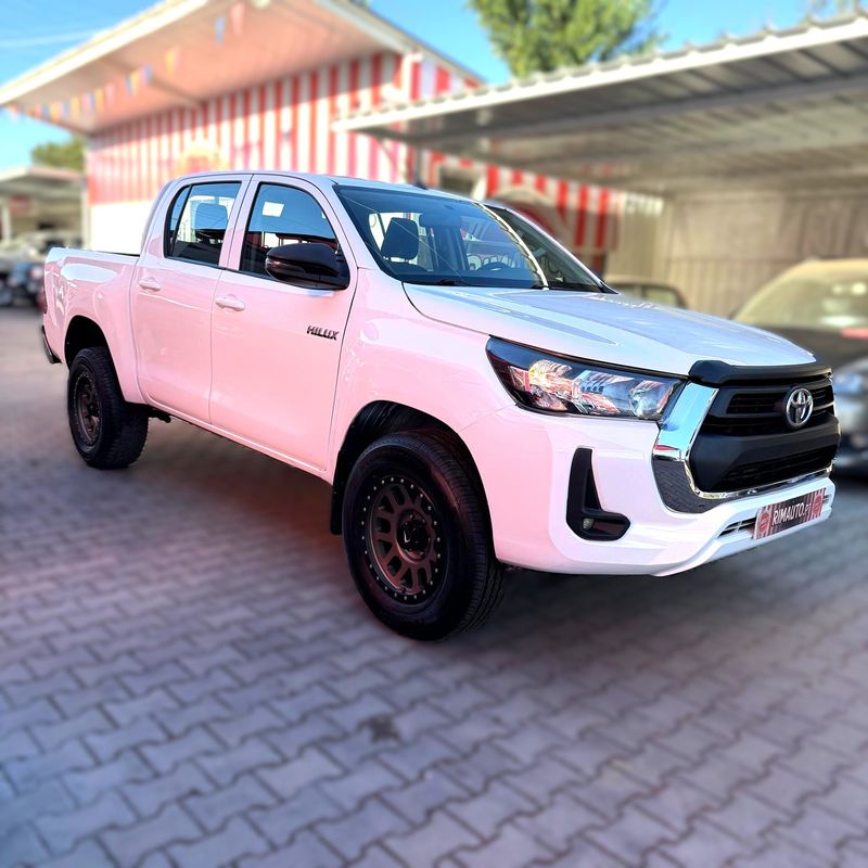 toyota-hilux-2021-diesel-2393cc