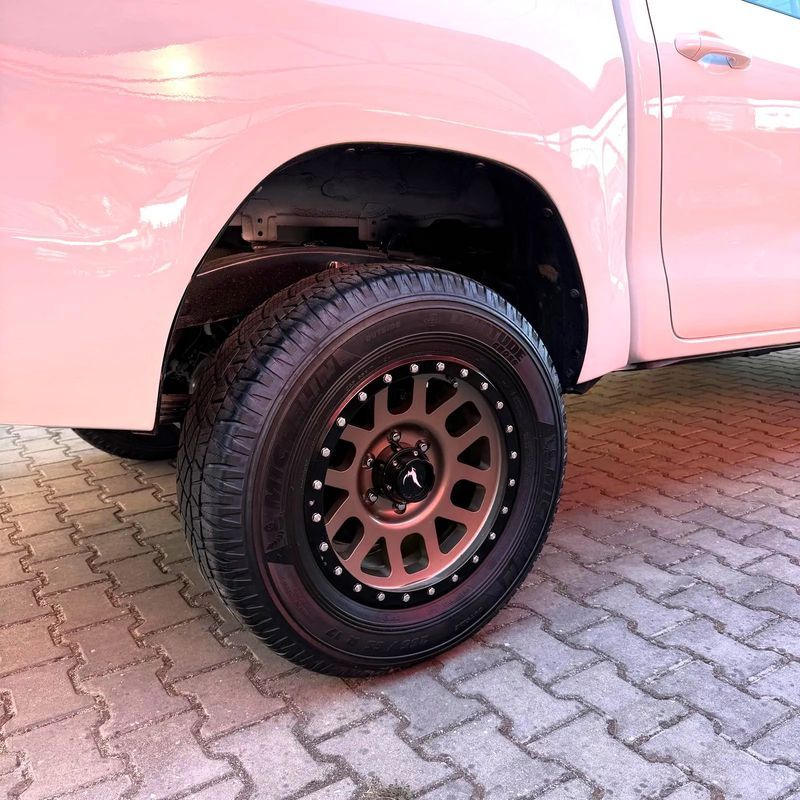 toyota-hilux-2021-diesel-2393cc