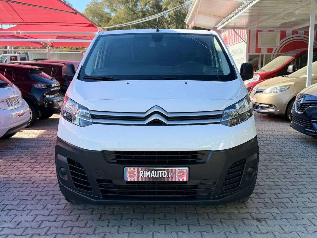 citroen-jumpy-2018-diesel-1600cc