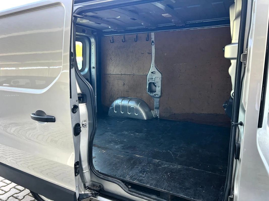 renault-trafic-2015-diesel-1600cc