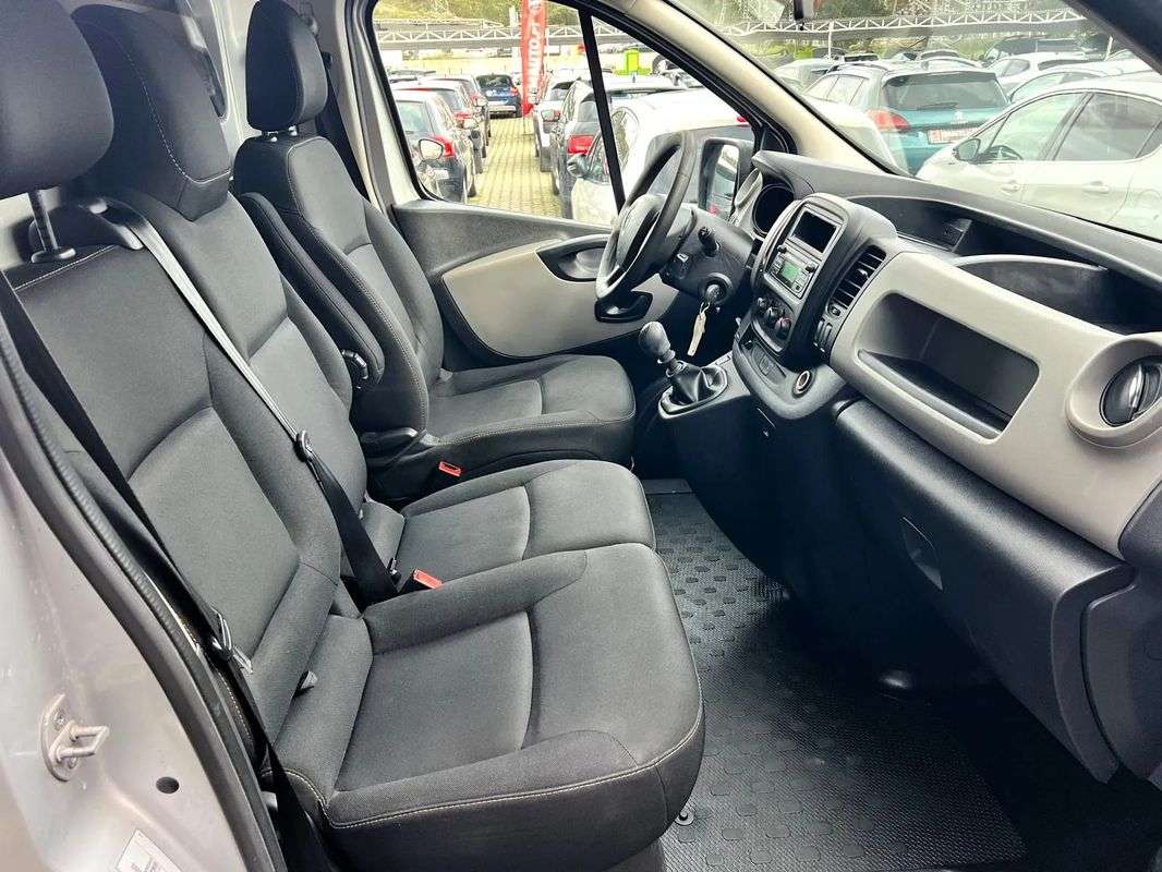 renault-trafic-2015-diesel-1600cc