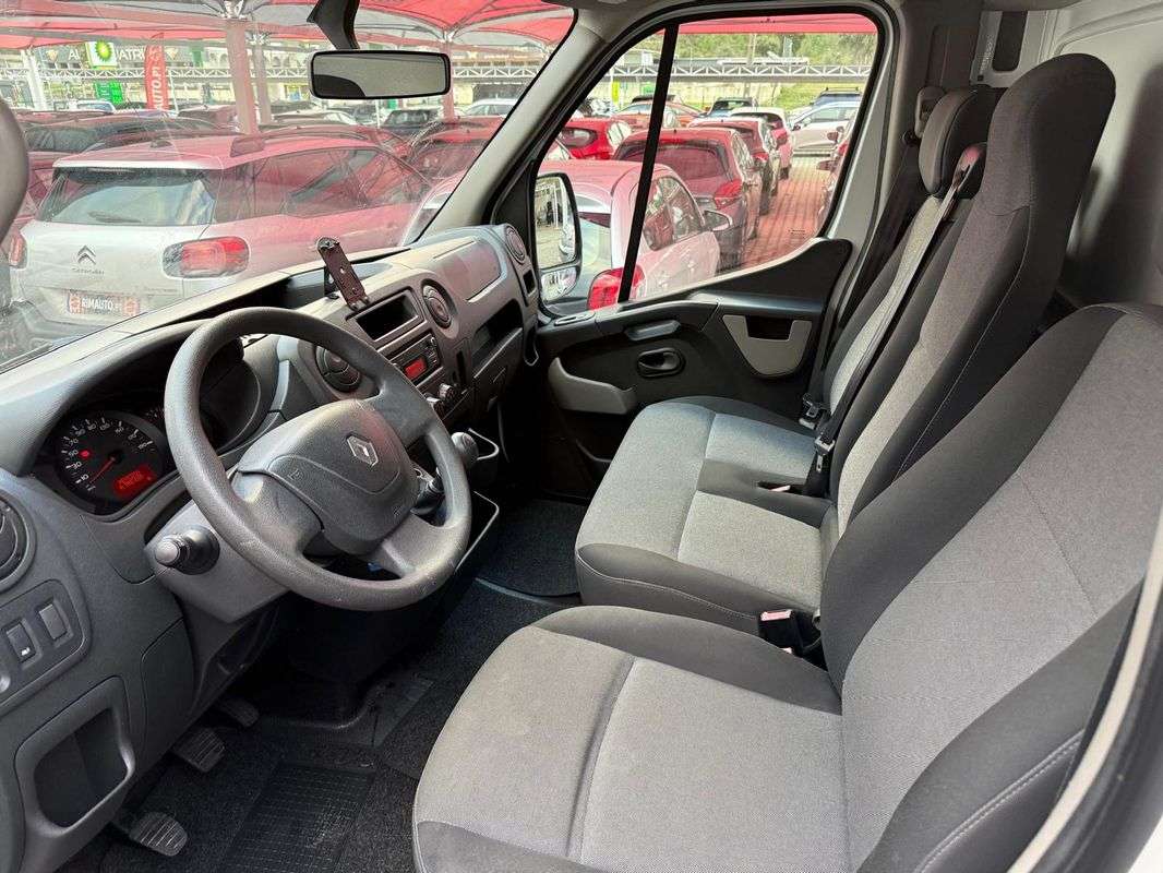 renault-master-2019-diesel-2299cc