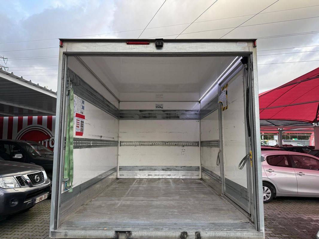 renault-master-2019-diesel-2299cc