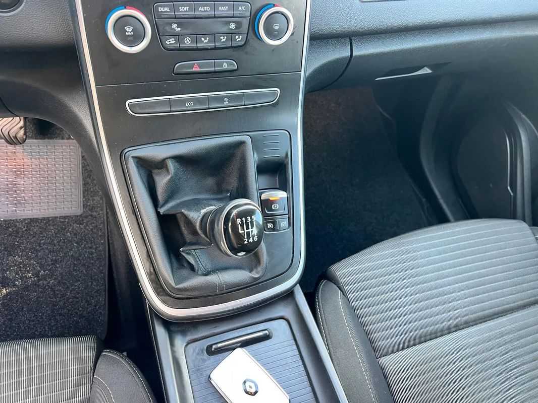 renault-grand-scenic-2018-diesel-1461cc