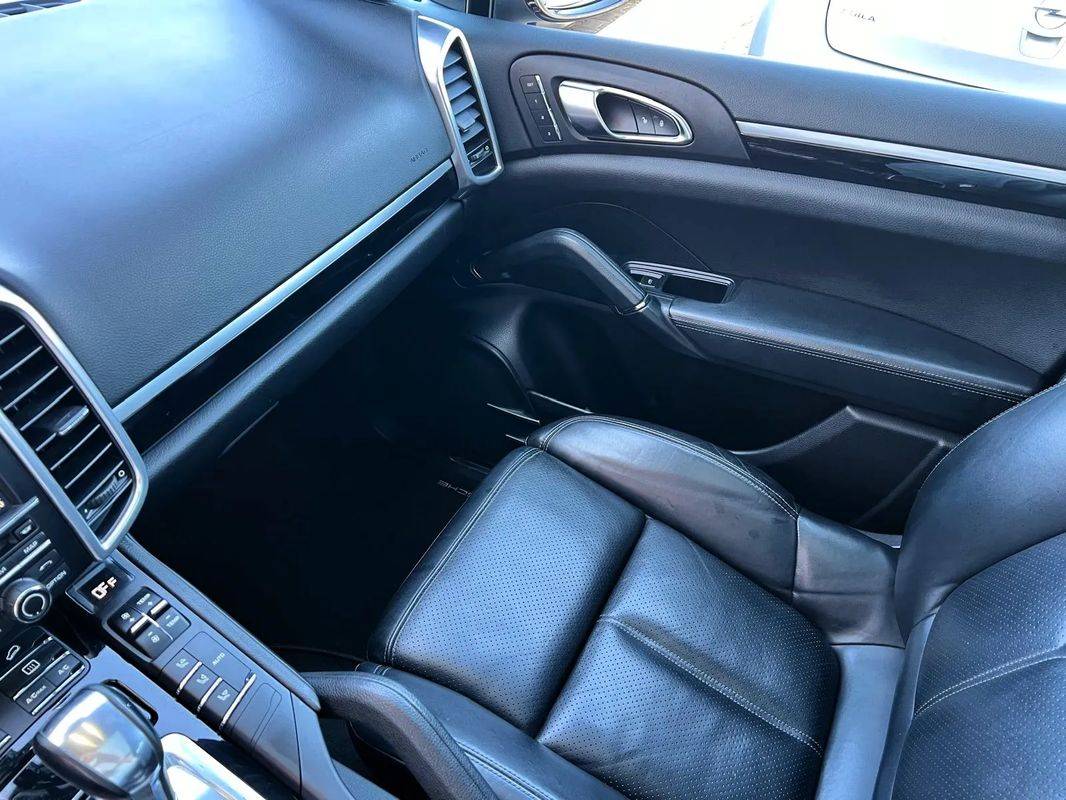 porsche-cayenne-2015-hibrido-a-gasolina-2995cc