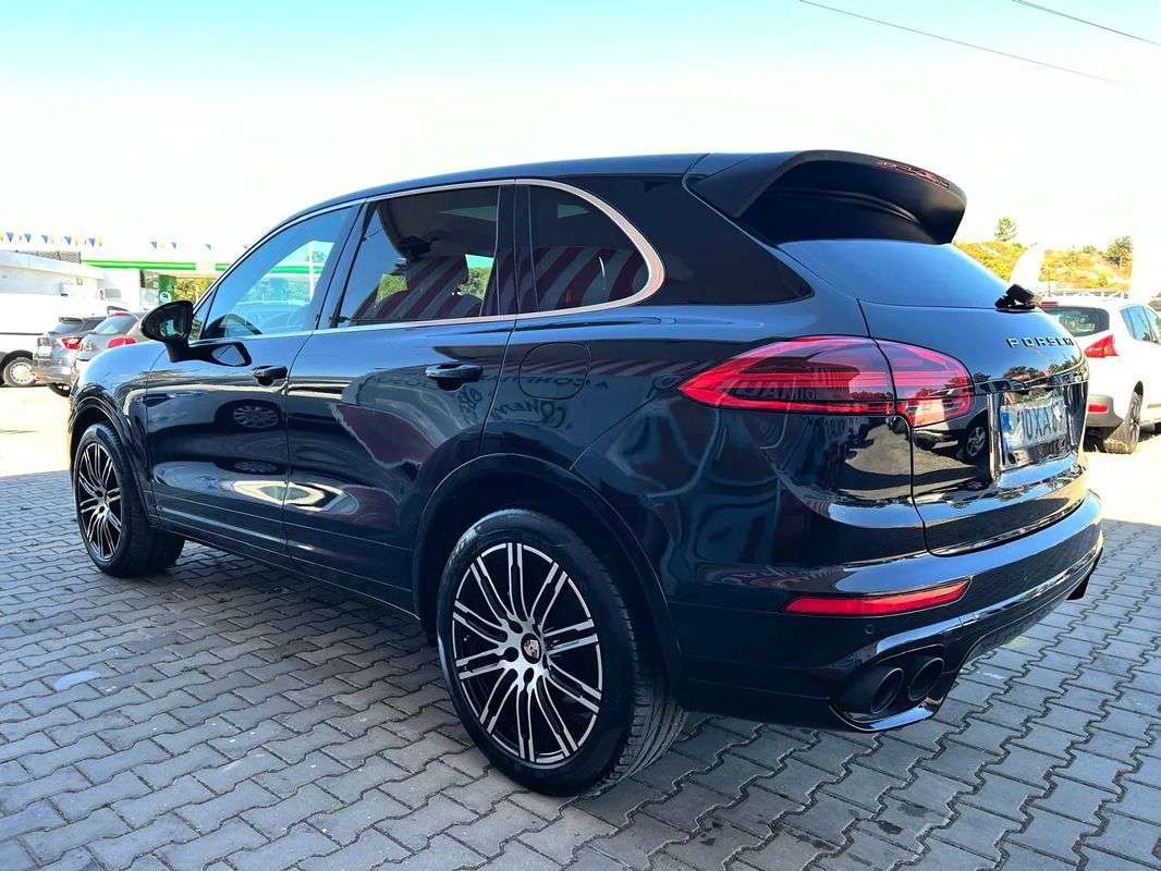 porsche-cayenne-2015-hibrido-a-gasolina-2995cc