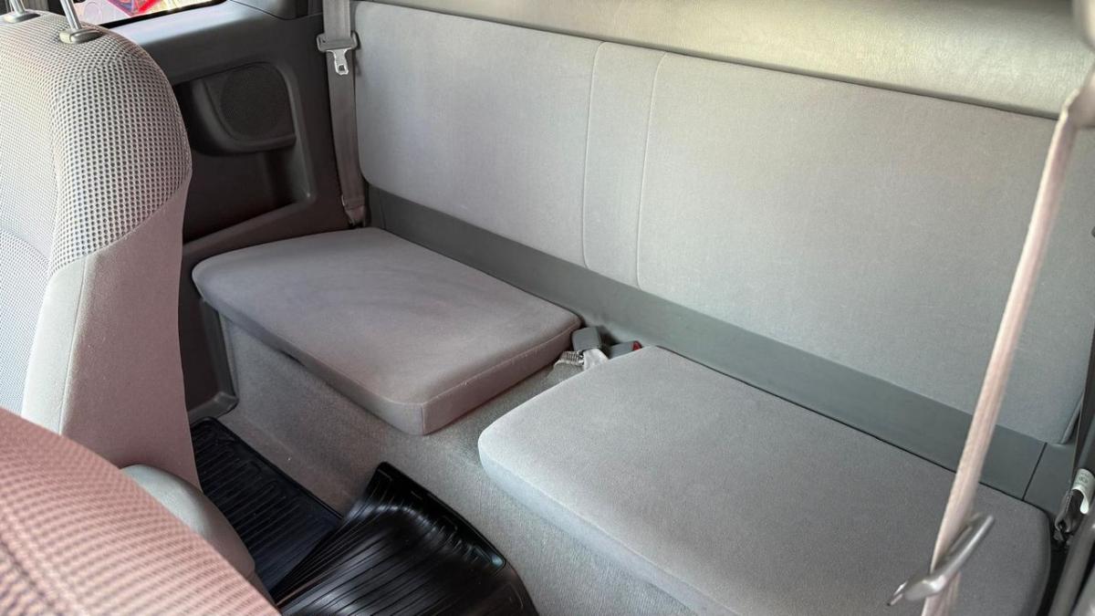 toyota-hilux-2011-diesel-2494cc