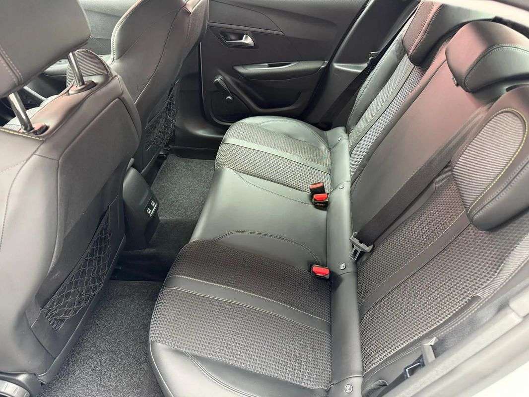peugeot-208-2020-eletrico-0cc