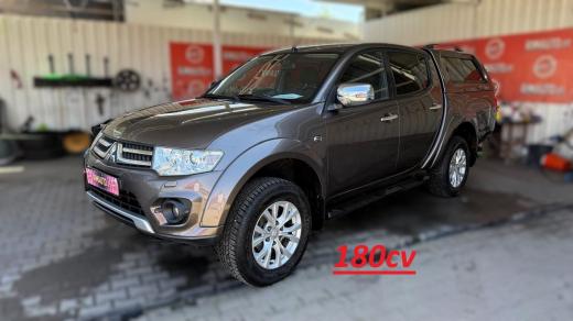 mitsubishi-l200-2015-diesel-2442cc