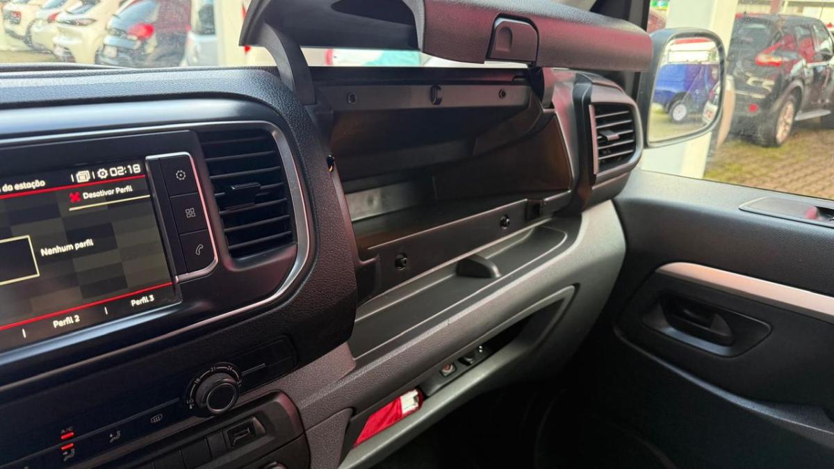 citroen-jumpy-2018-diesel-2000cc
