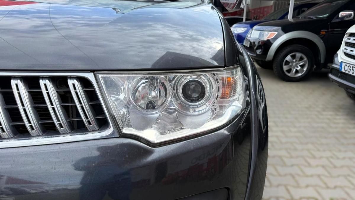 mitsubishi-l200-2011-diesel-2477cc