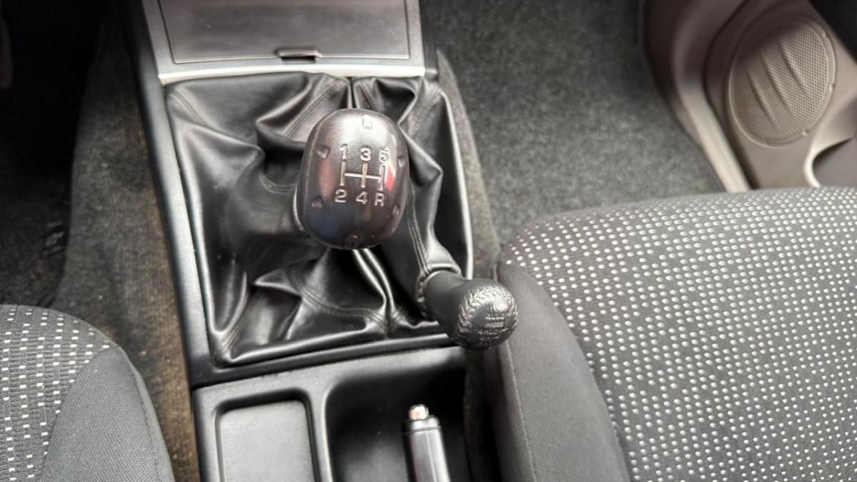 mitsubishi-l200-2011-diesel-2477cc