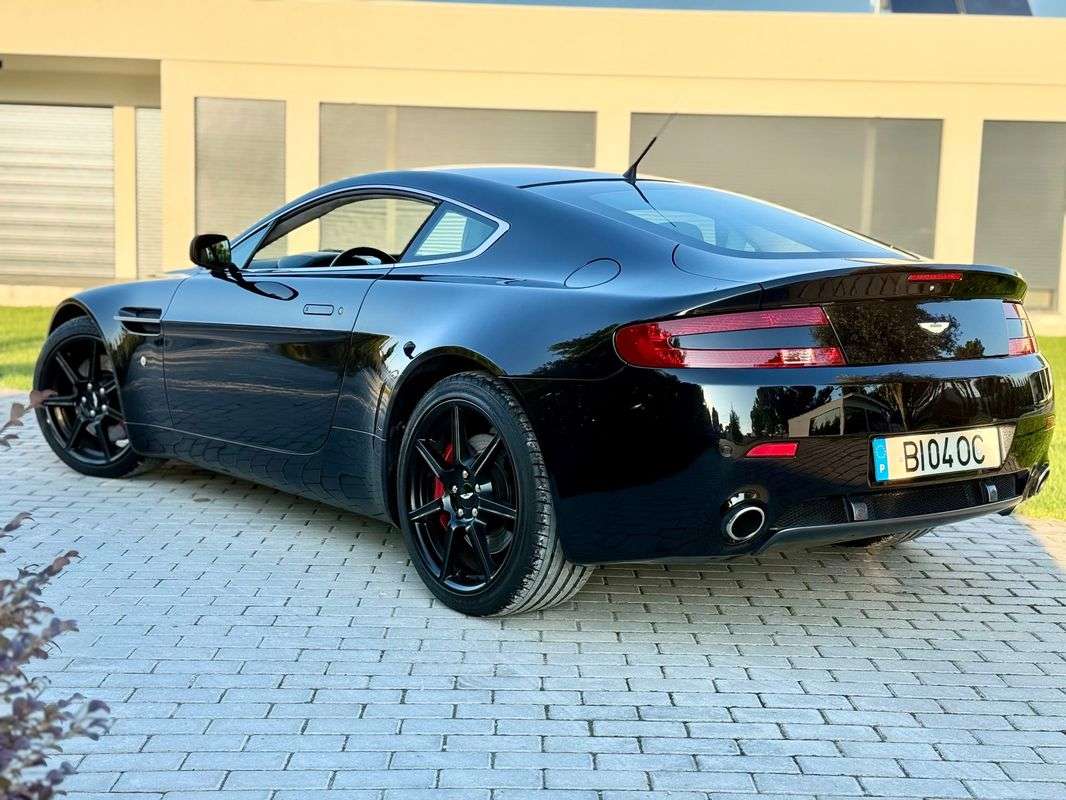 aston-martin-vantage-coupe-2007-gasolina-4282cc