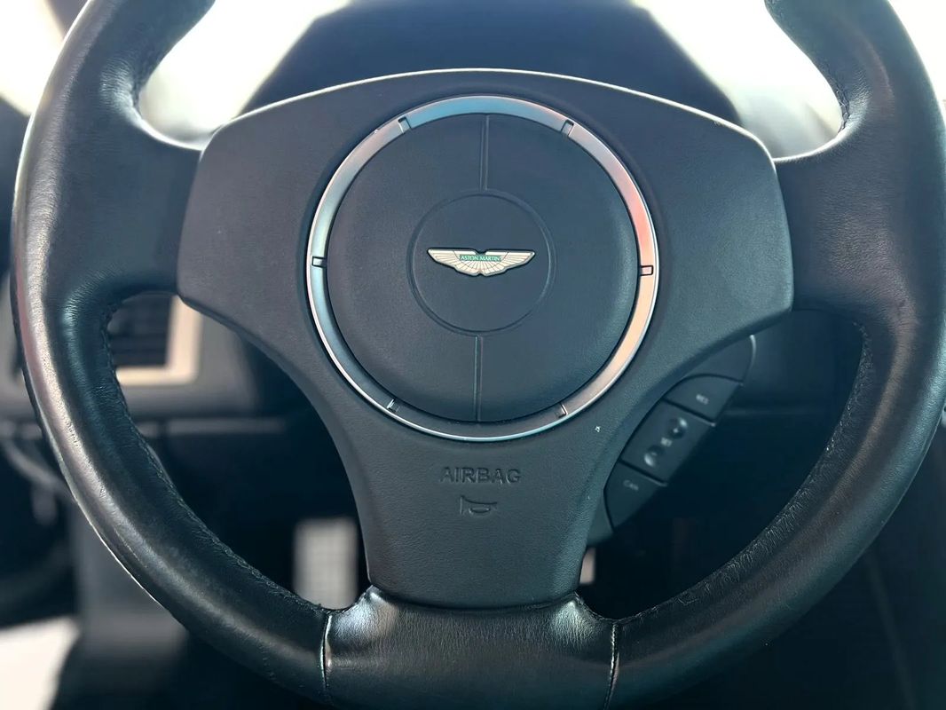 aston-martin-vantage-coupe-2007-gasolina-4282cc