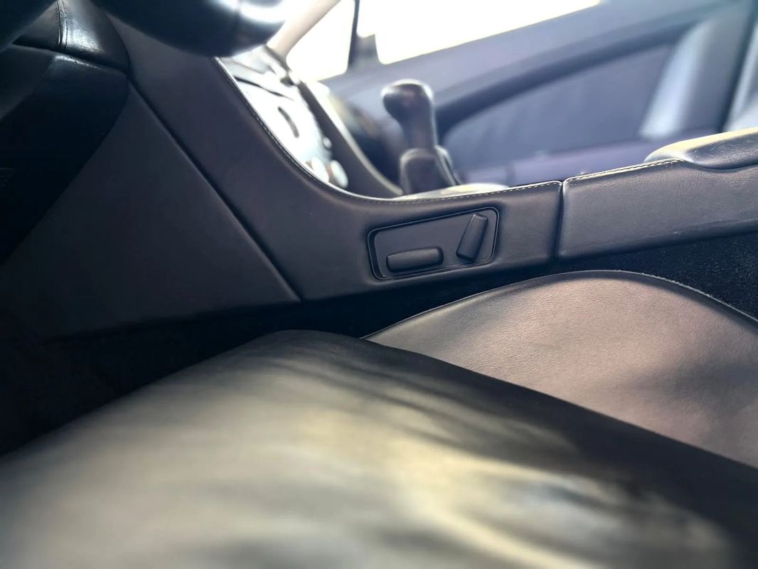 aston-martin-vantage-coupe-2007-gasolina-4282cc