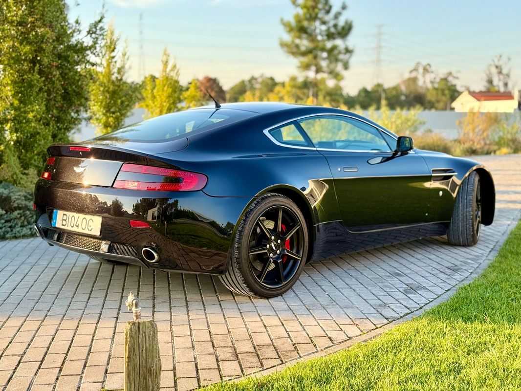 aston-martin-vantage-coupe-2007-gasolina-4282cc