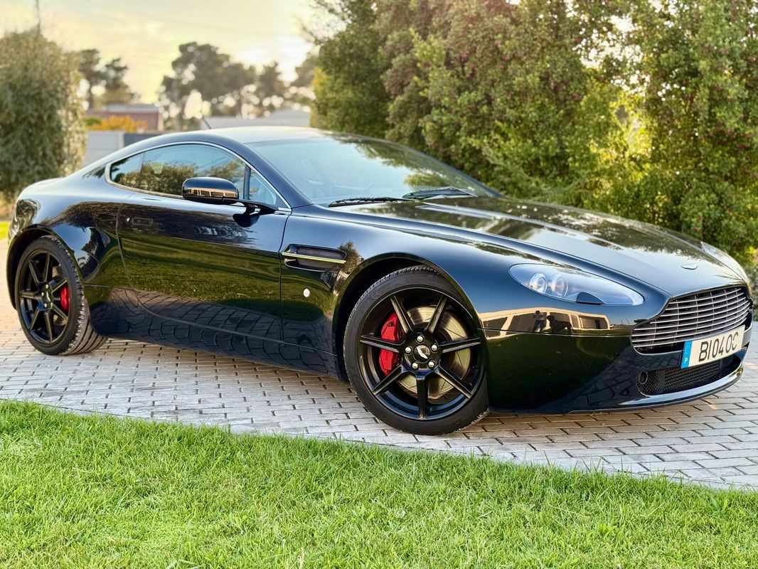 aston-martin-vantage-coupe-2007-gasolina-4282cc