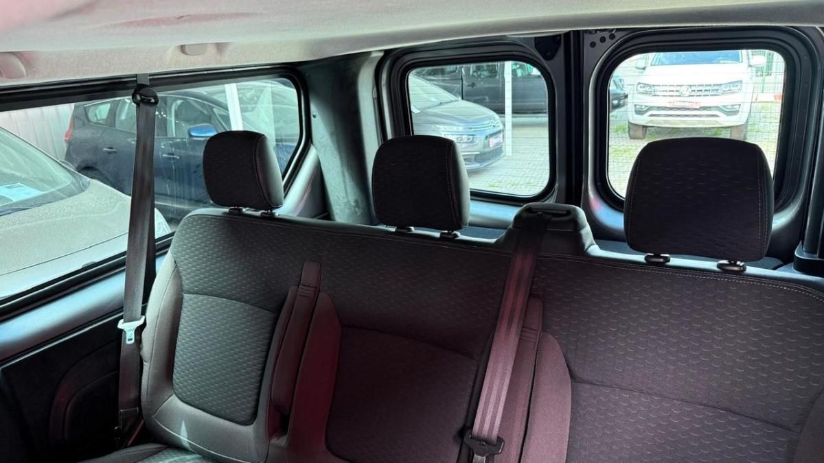 renault-trafic-2019-diesel-1598cc