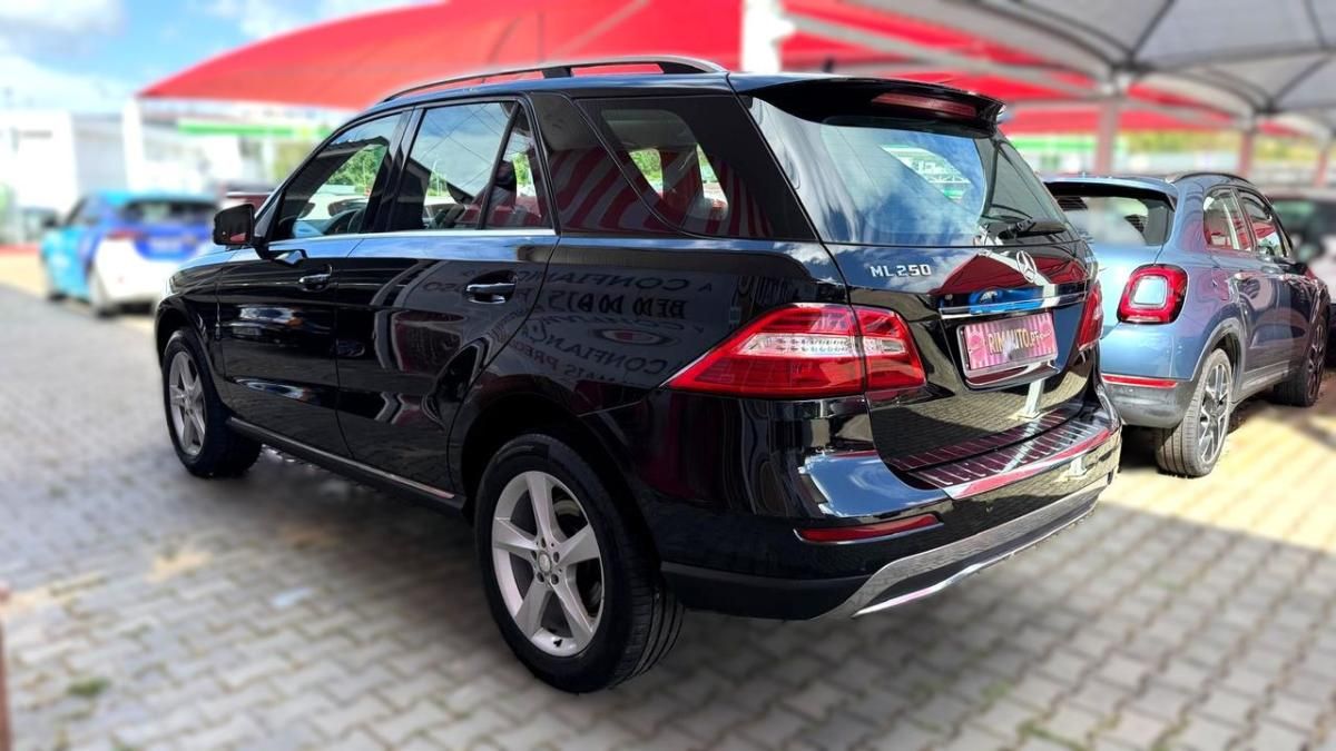 mercedes-benz-classe-m-2013-diesel-2143cc