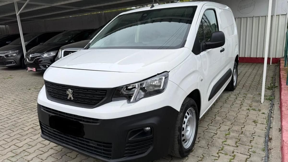 peugeot-partner-2020-diesel-1500cc