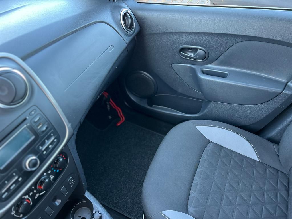 dacia-sandero-2014-gasolina-898cc