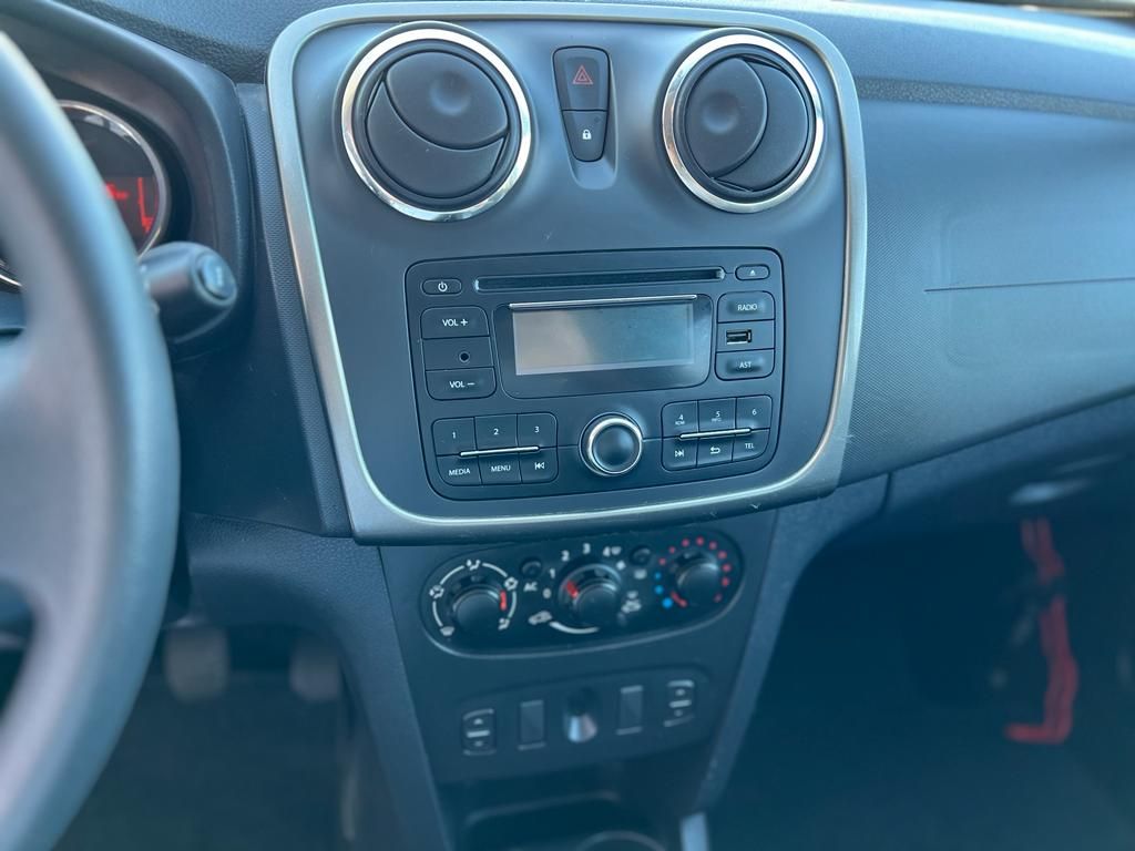 dacia-sandero-2014-gasolina-898cc