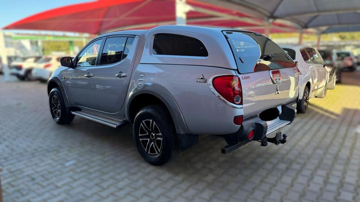 mitsubishi-l200-2009-diesel-2477cc