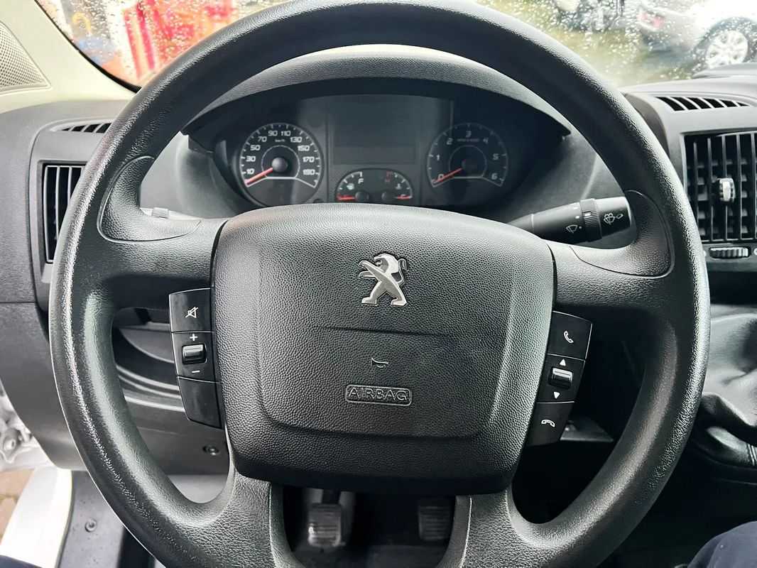 peugeot-boxer-2021-diesel-2200cc