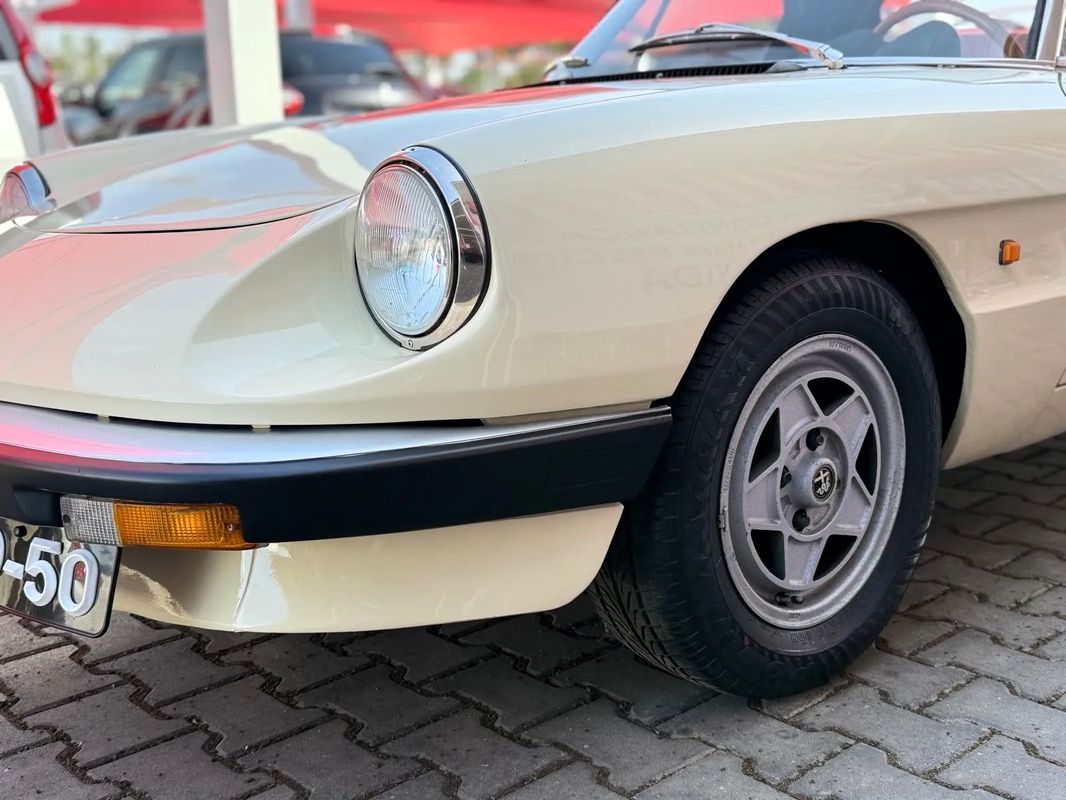 alfa-romeo-spider-1983-gasolina-1962cc