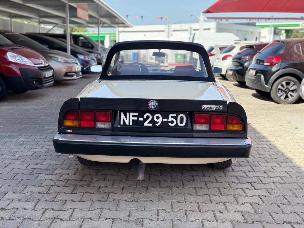 alfa-romeo-spider-1983-gasolina-1962cc