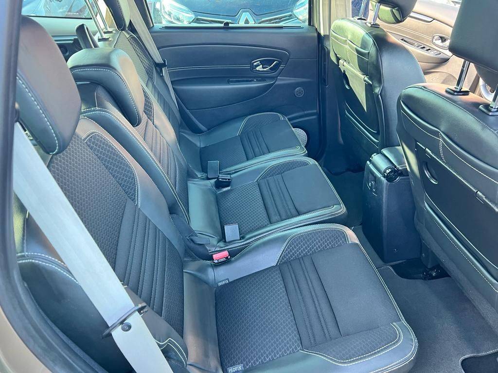 renault-grand-scenic-2015-diesel-1598cc