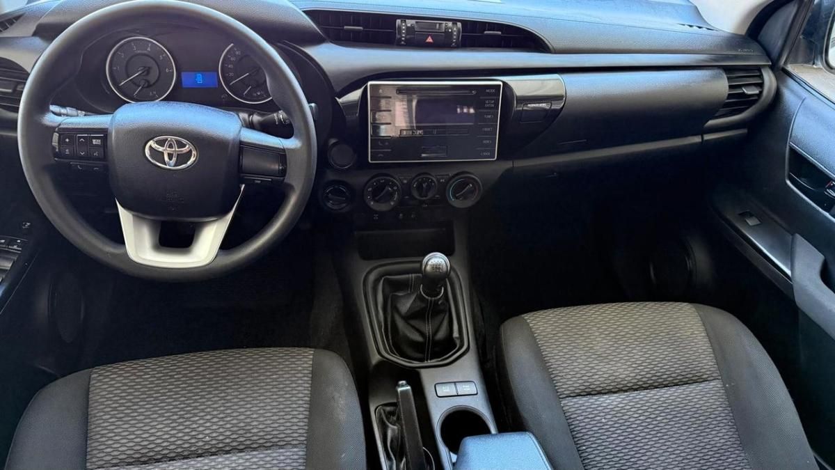 toyota-hilux-2019-diesel-2393cc