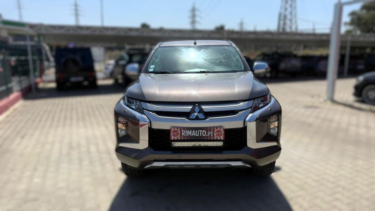 mitsubishi-l200-2021-diesel-2268cc