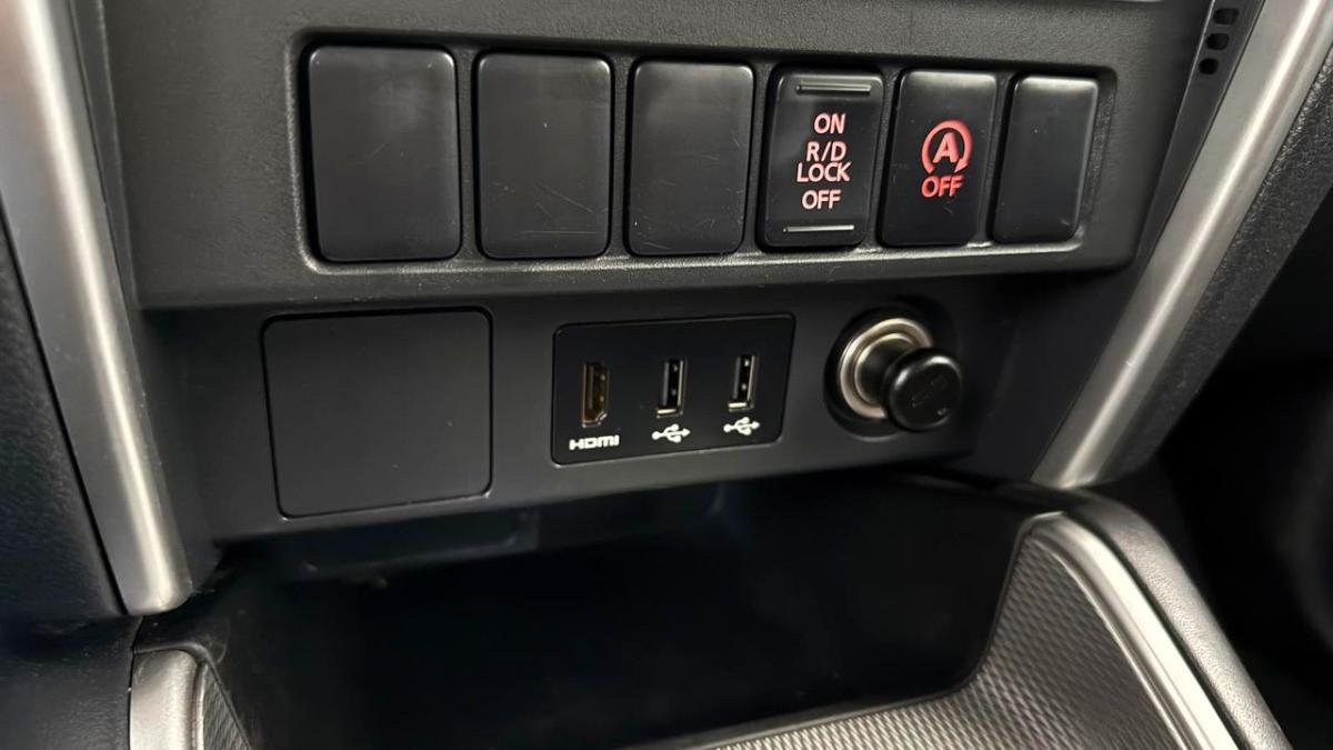 mitsubishi-l200-2021-diesel-2268cc