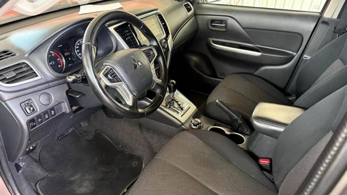 mitsubishi-l200-2021-diesel-2268cc
