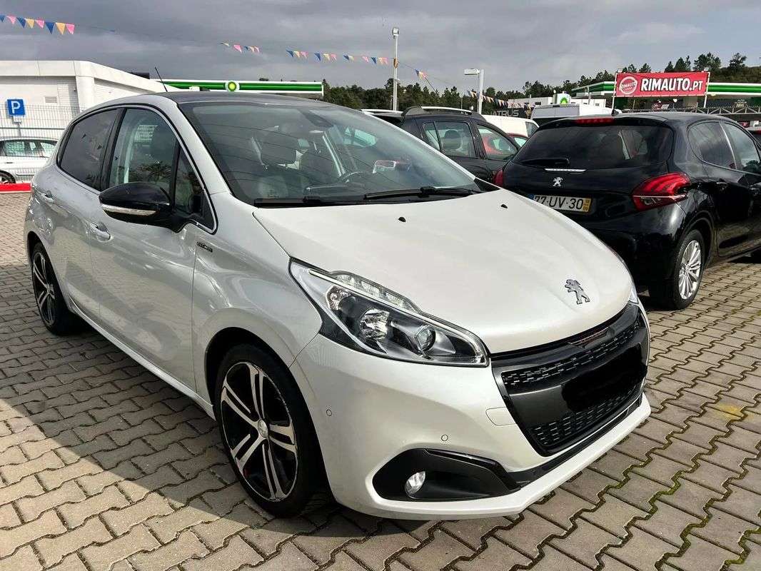 peugeot-208-2018-gasolina-1199cc