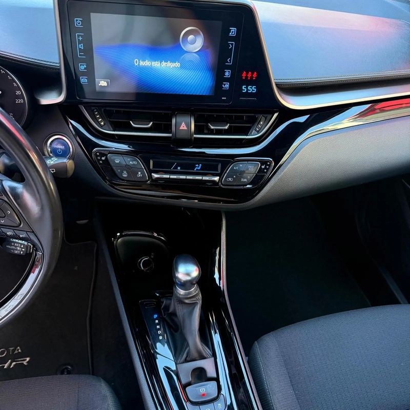 toyota-c-hr-2019-hibrido-a-gasolina-1798cc