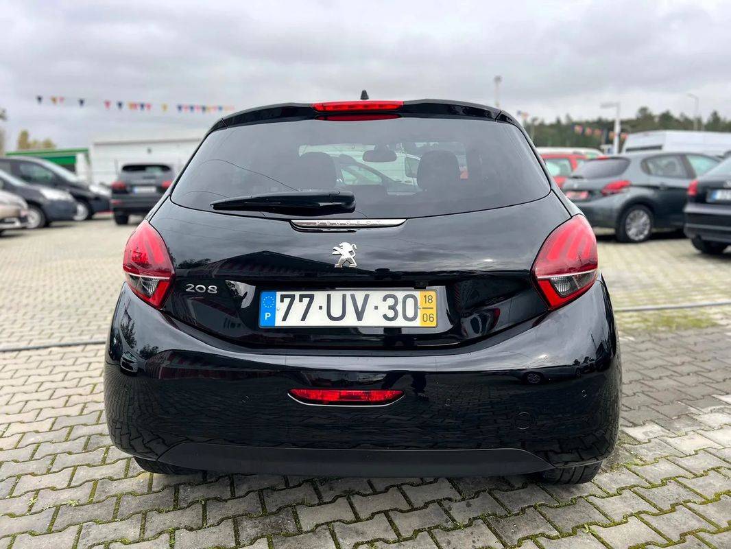 peugeot-208-2018-diesel-1560cc