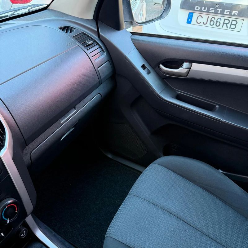 isuzu-d-max-2015-diesel-2499cc