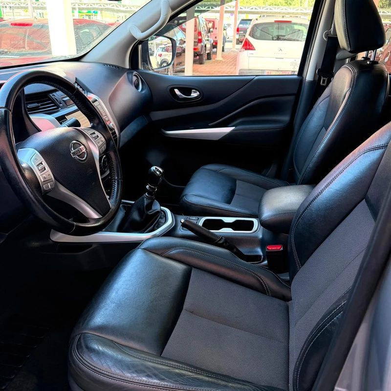 nissan-navara-2021-diesel-2298cc