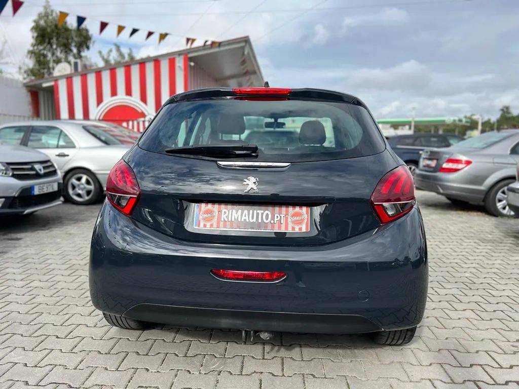 peugeot-208-2016-gasolina-999cc