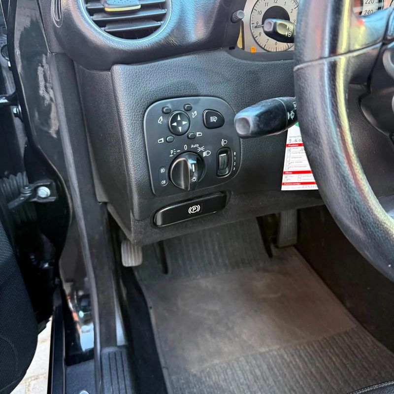 mercedes-benz-clk-2006-diesel-2987cc
