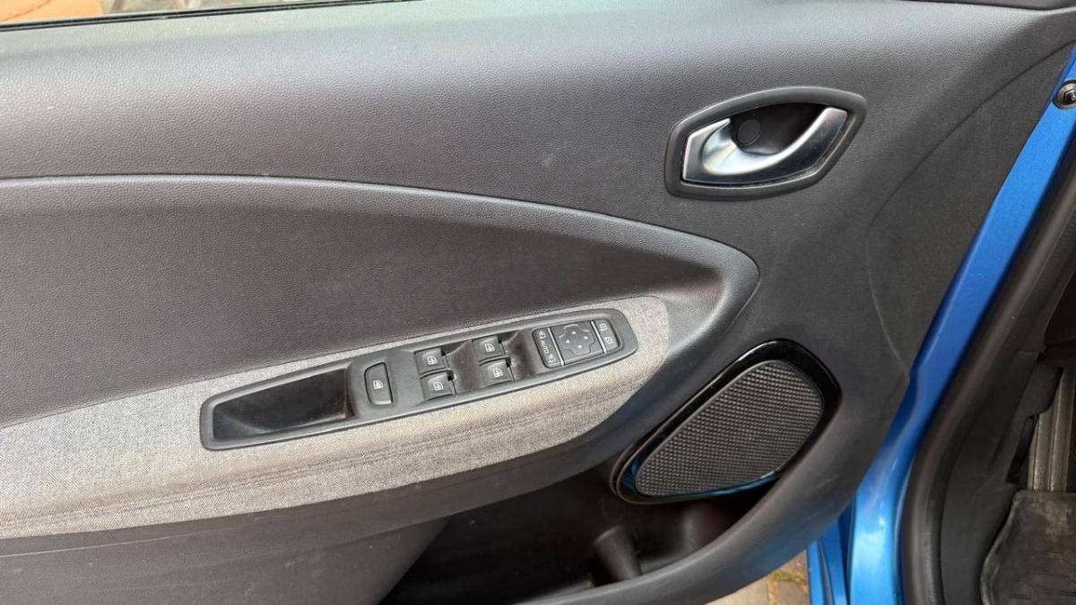 renault-zoe-2020-eletrico-0cc