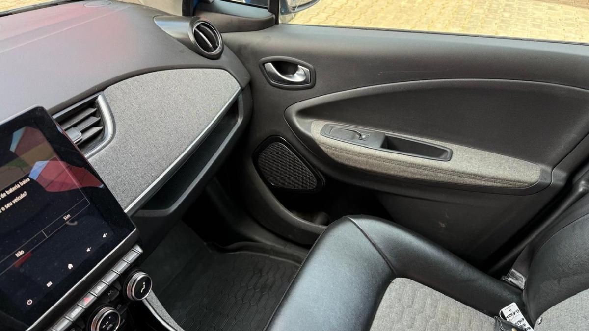 renault-zoe-2020-eletrico-0cc