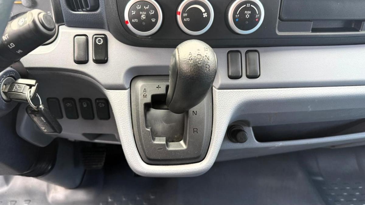 mitsubishi-canter-2012-diesel-3000cc