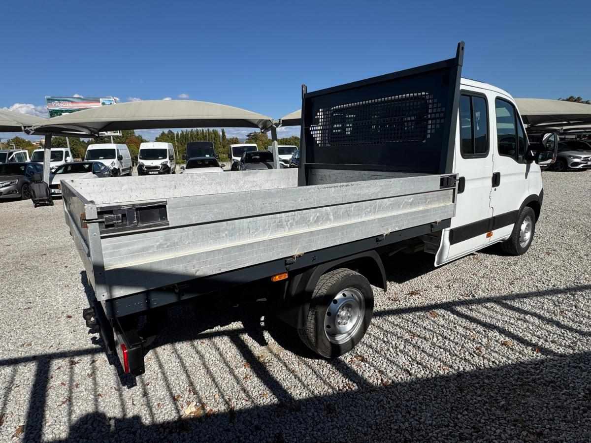iveco-daily-2011-diesel-2287cc