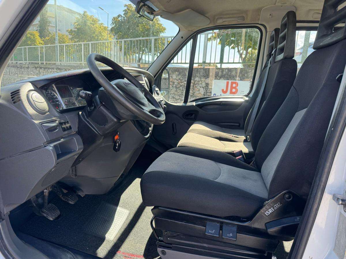 iveco-daily-2011-diesel-2287cc